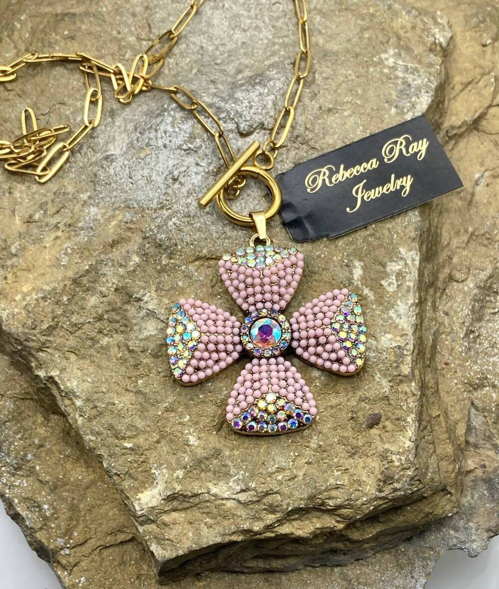 NEW REBECCA RAY JEWELRY women's boho floral charm necklace in pink